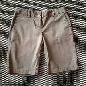 Loft gray shorts 00p